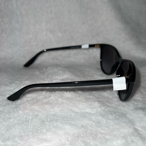 Chaps Sunglasses - Picture 3 of 4